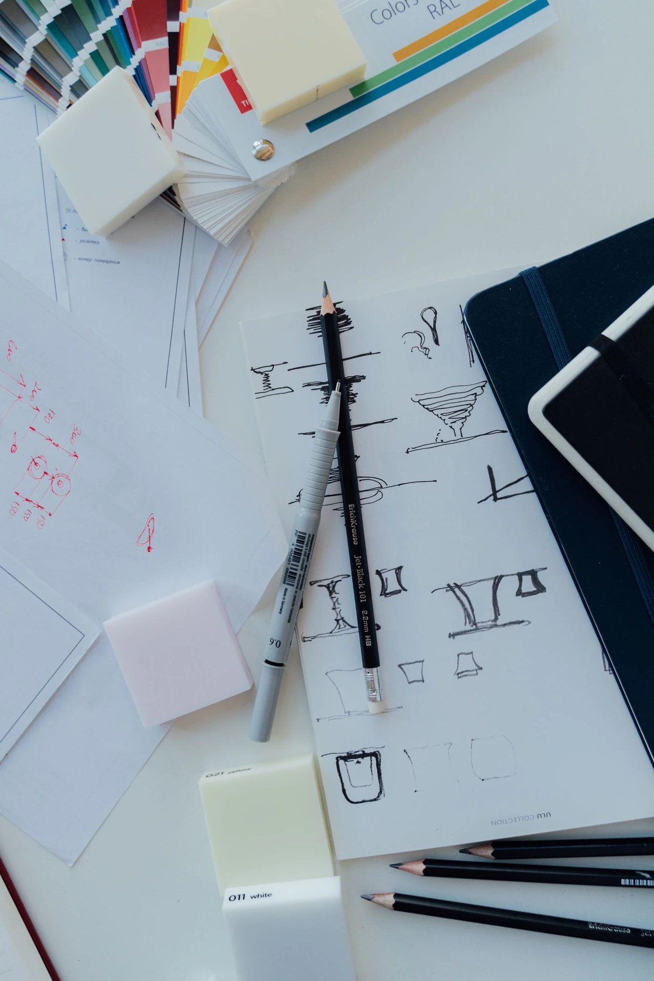 Sketching tools and concept notes — illustrative context